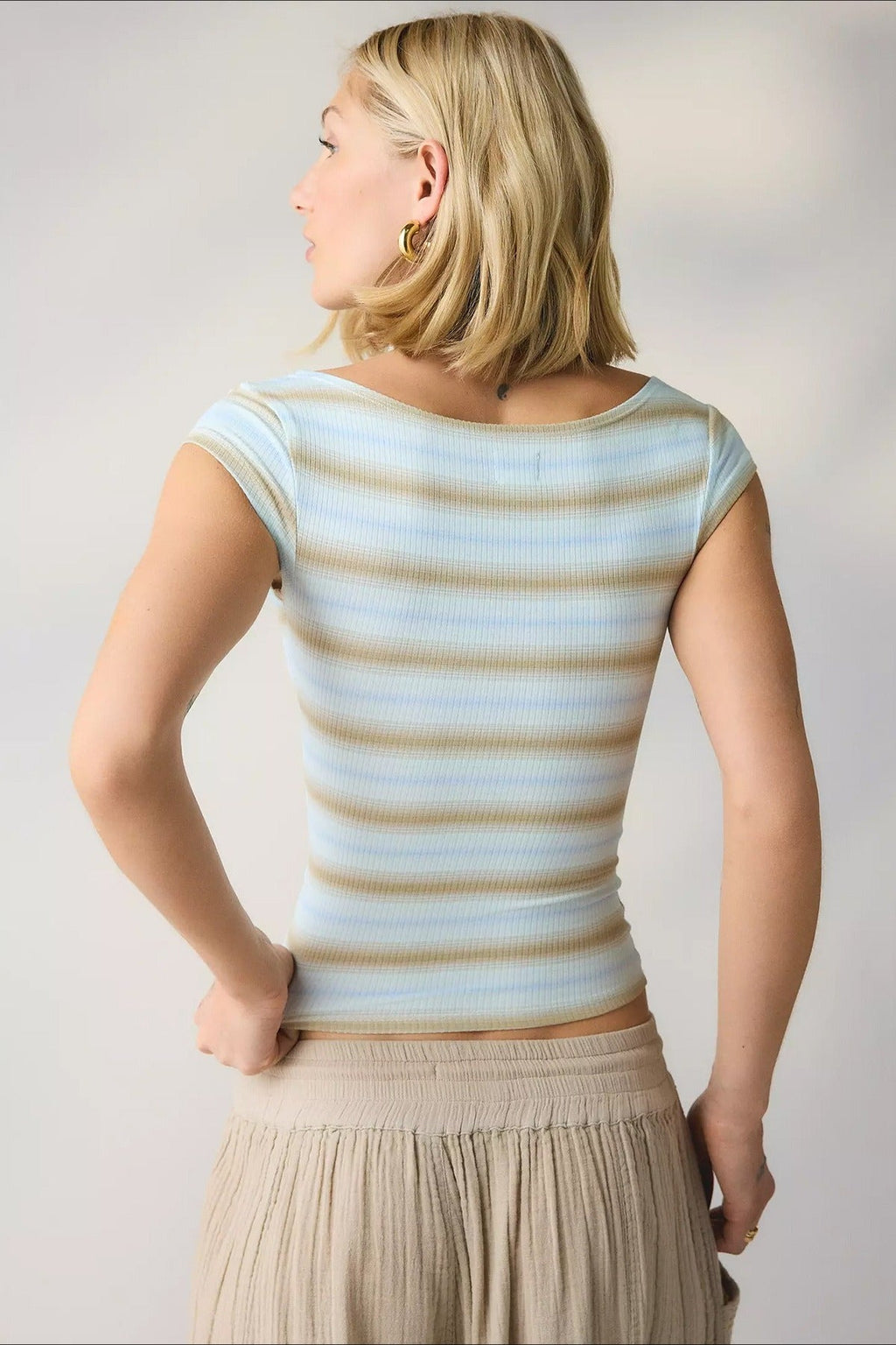 Square Neck Ribbed Printed T-shirt image 6