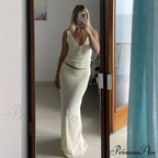 Deep V-Neck Stylish White Seam Top image 17