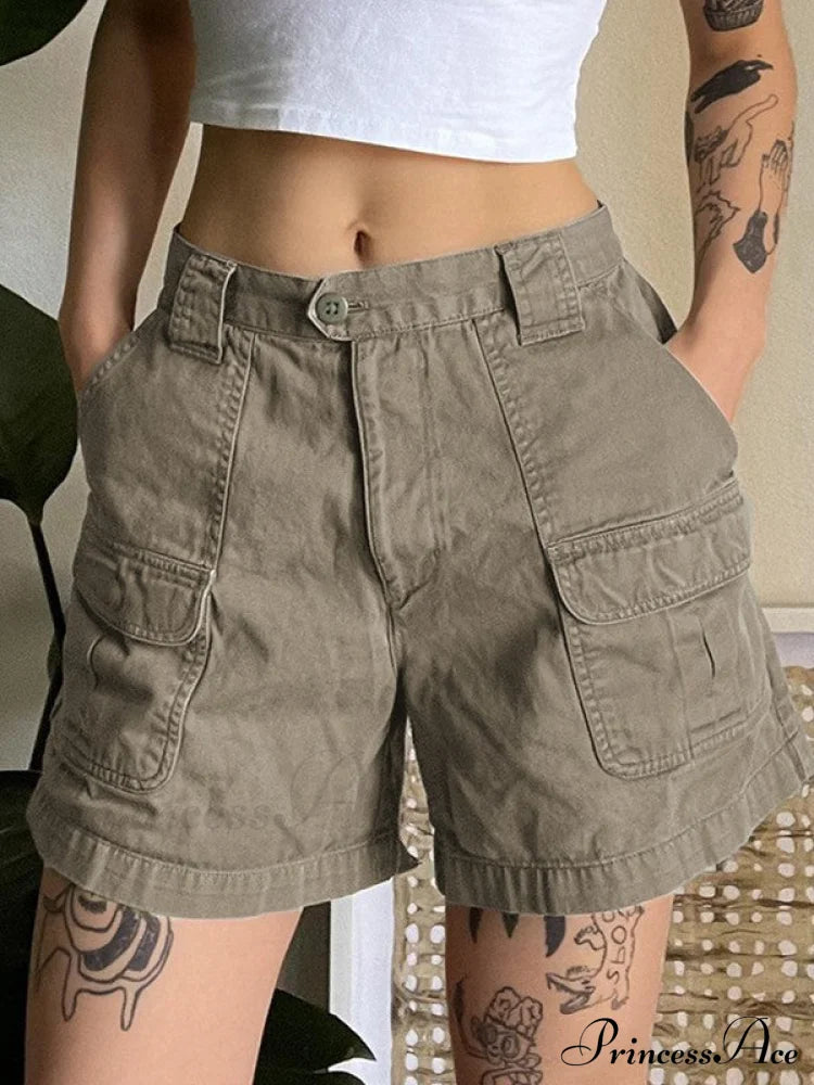 Trendy Cargo Shorts with Pockets image 1