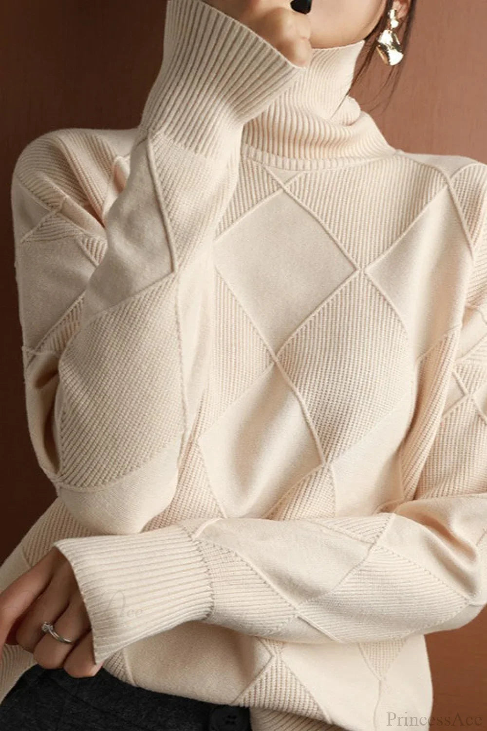 Diamond Pattern Turtleneck Loose Long-Sleeve Sweater image 8