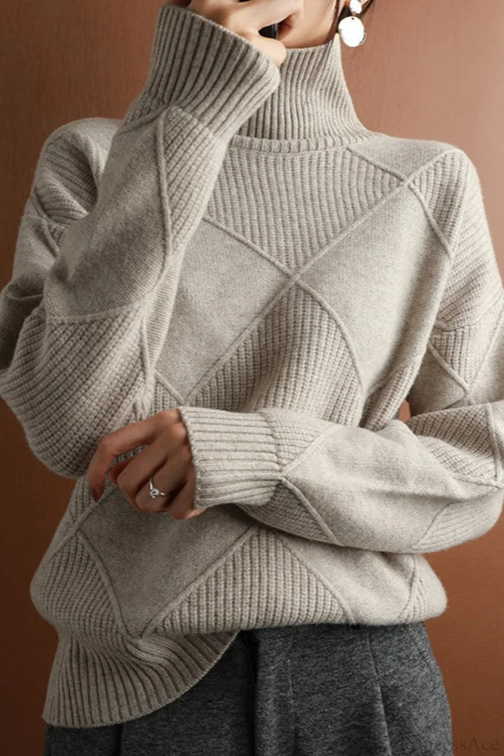 Diamond Pattern Turtleneck Loose Long-Sleeve Sweater image 5