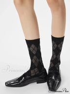 Diamonds Mid Graceful Calf Socks image 1