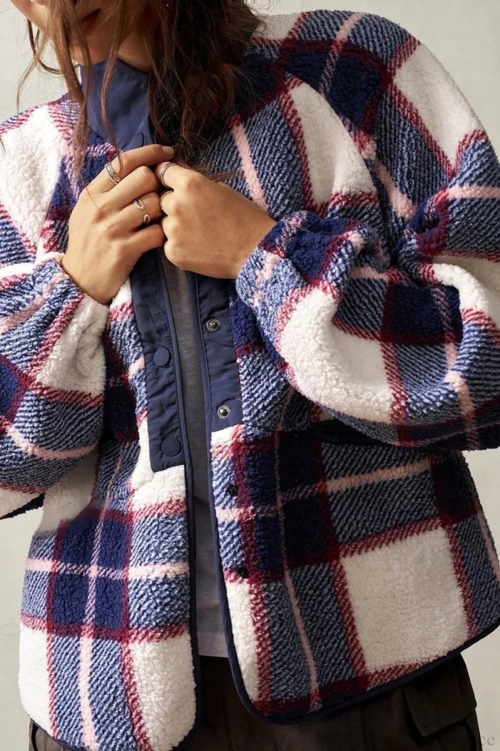 Double-Fleece Plaid Wool Long Sleeve Jacket image 4