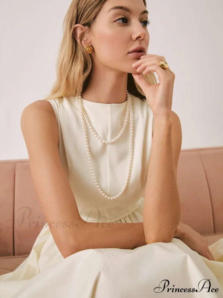 Double Layered Graceful Pearl Necklace image 2