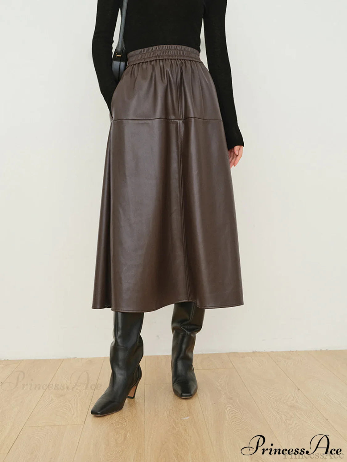 Double Pockets Graceful Leather Maxi Skirt image 5