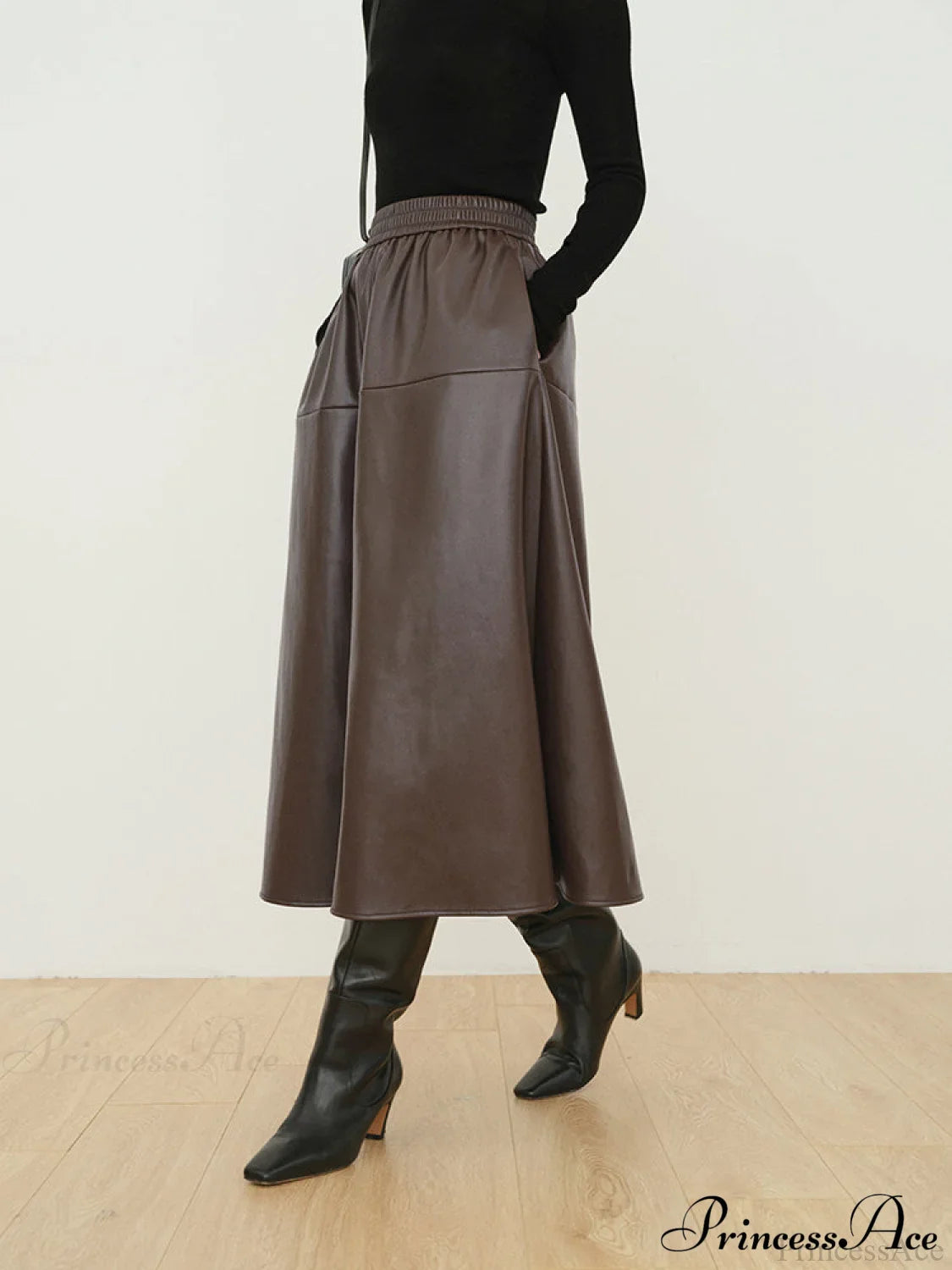 Double Pockets Graceful Leather Maxi Skirt image 4
