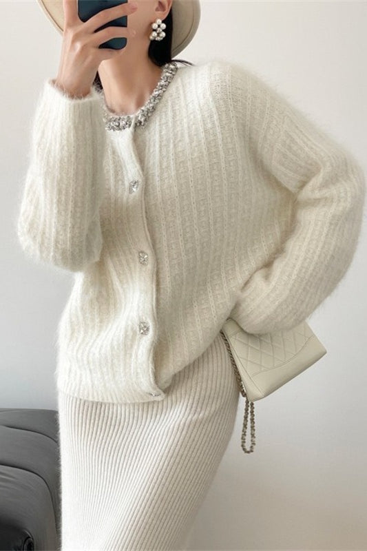 V-Neck Slim-Fit Knit Cardigan image 4