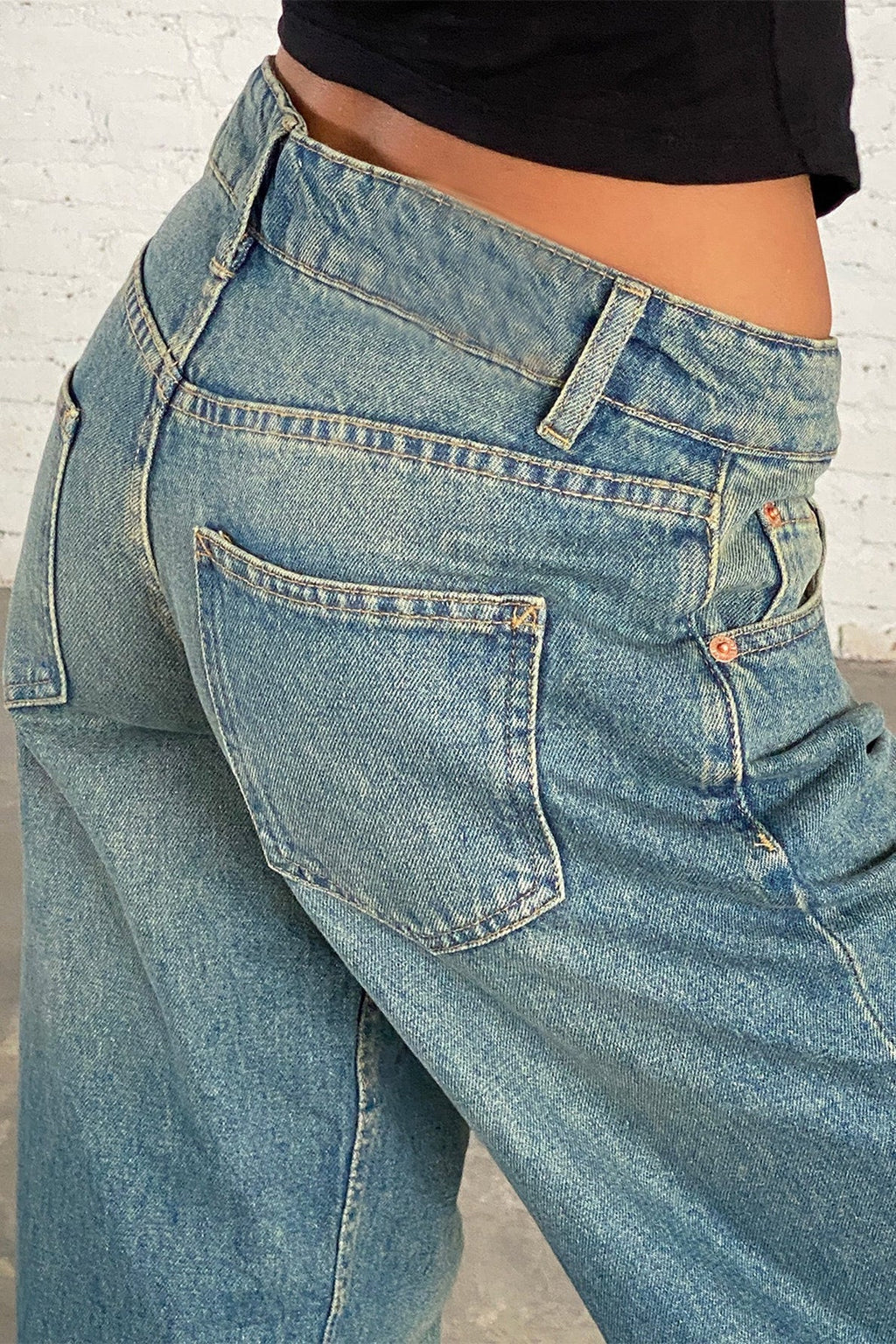 Solid Stretch Straight Leg Jeans image 4