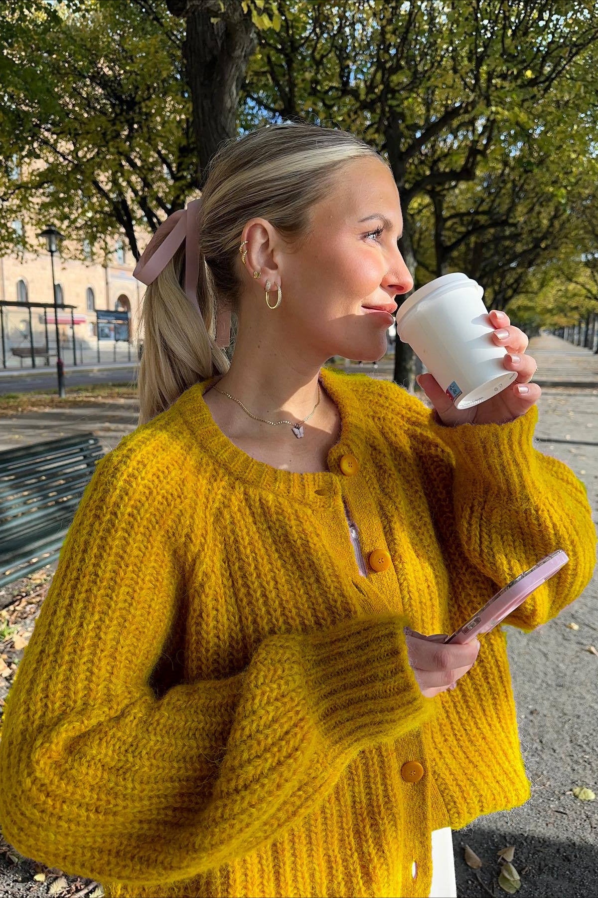 Solid Knit Round Neck Long Sleeve Cardigan image 2