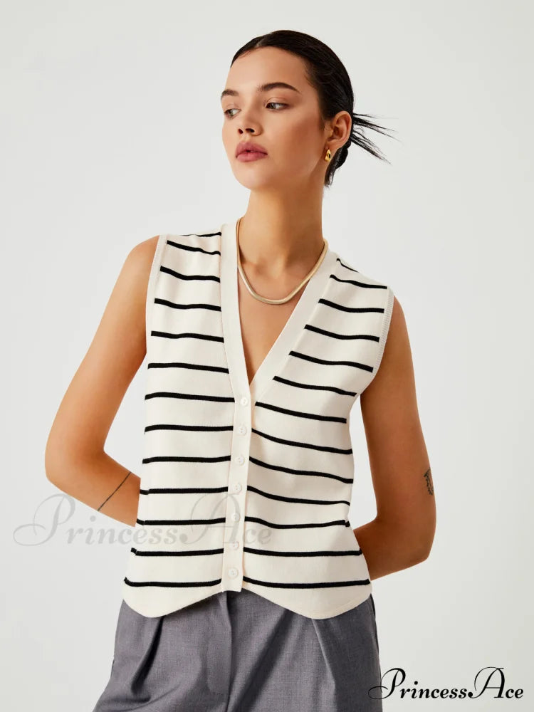 Effortless Charming Stripe Vest image 2