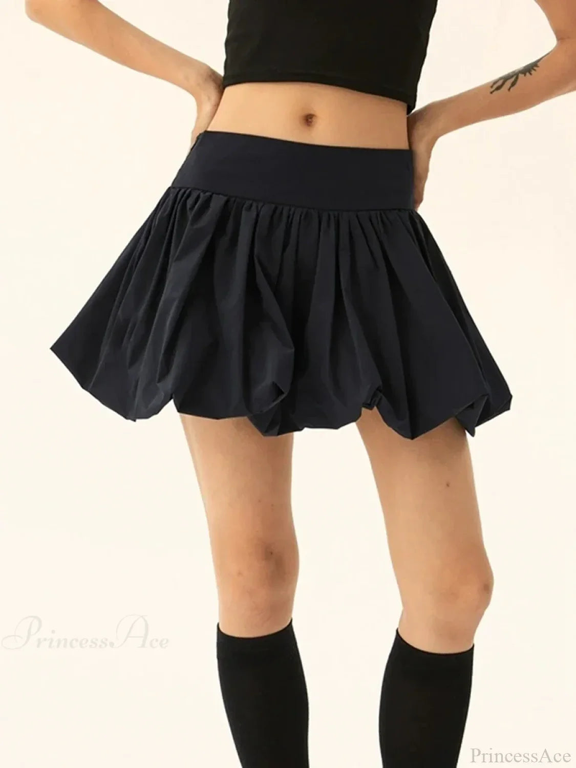 Elastic Waist Bubble Style Skirt image 7