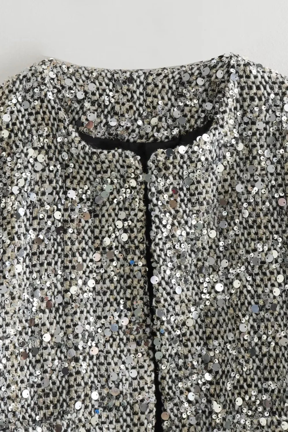 Elegant Luxurious Tweed Sequin Jacket image 4
