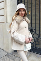Elegant Relaxed Faux Fur Collar Single-Breasted Coat image 2