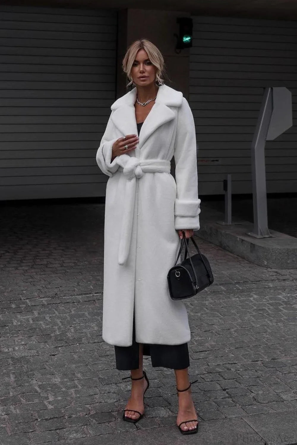 Elegant Thickened Plush Faux Fur Overcoat image 1