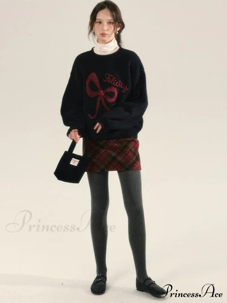 Embroidery Elegant Bow Sweater image 5
