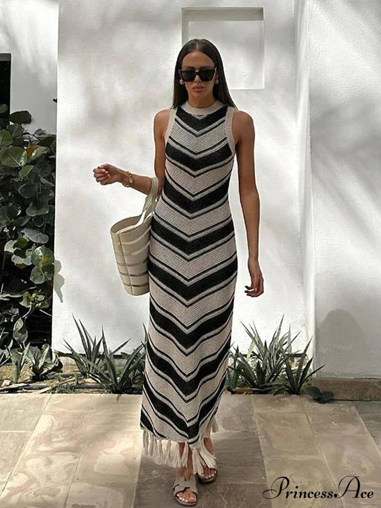 EVE KNITTED Stylish MAXI DRESS image 1
