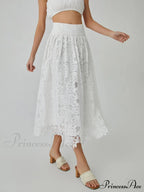 Eyelet Rosebud Graceful Pattern Maxi Skirt image 5