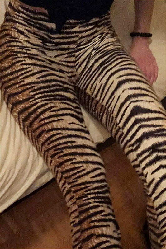 High Waist Slim Leopard Flared Pants image 8