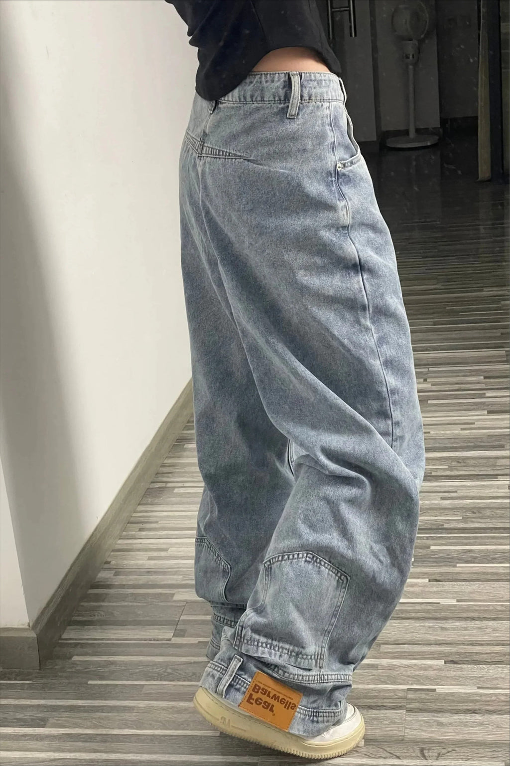 Loose Fit Reverse Pocket Jeans image 5
