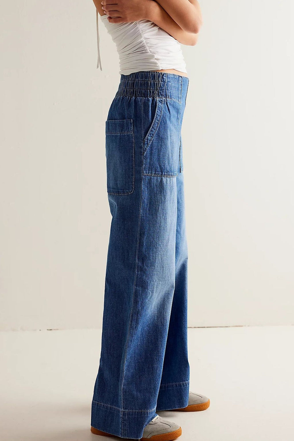 Elastic Waist Mid Rise Ruched Loose Wide Leg Jeans image 3