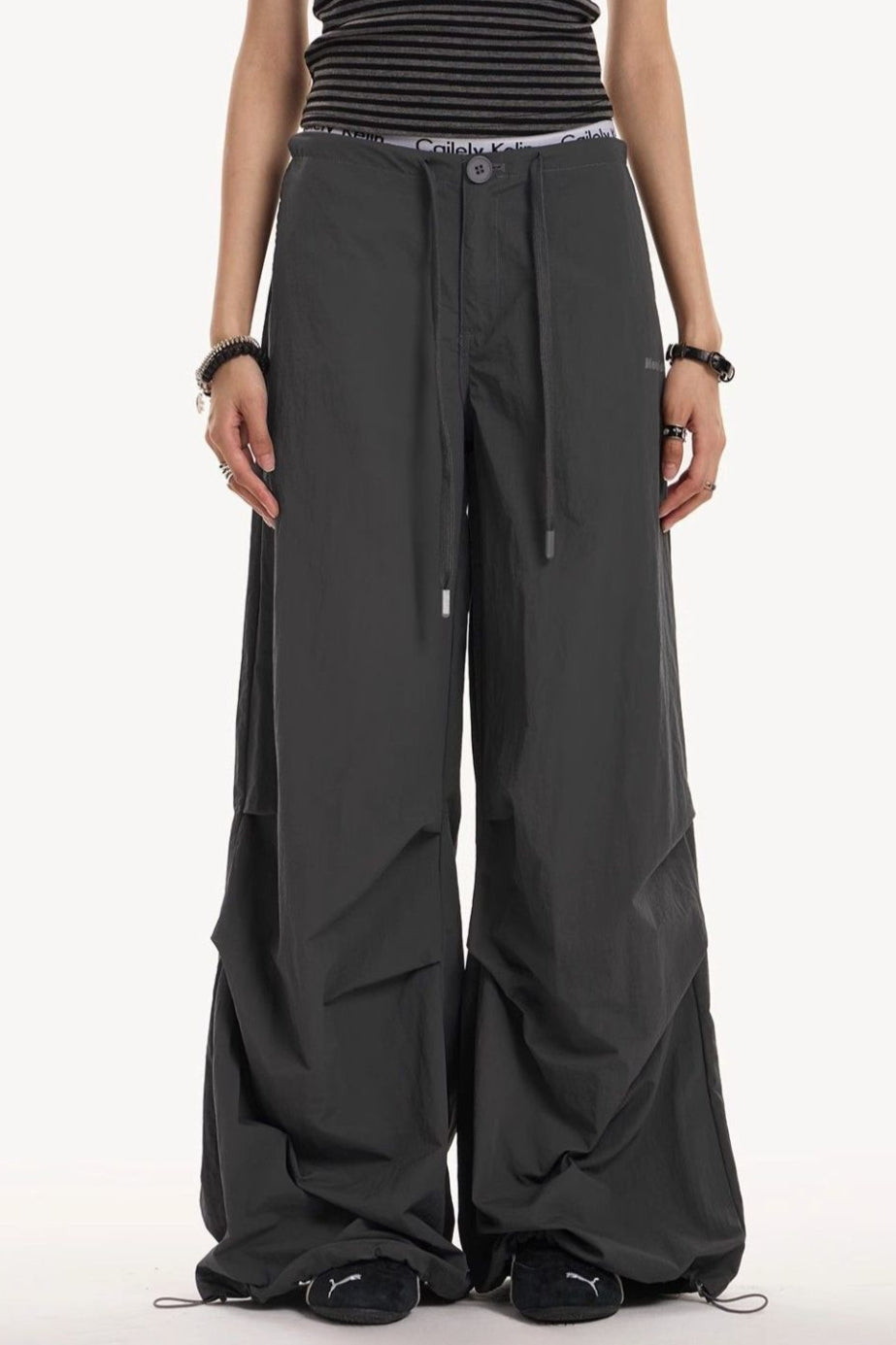 Y2K Retro Grey Military Cargo Pant image 4