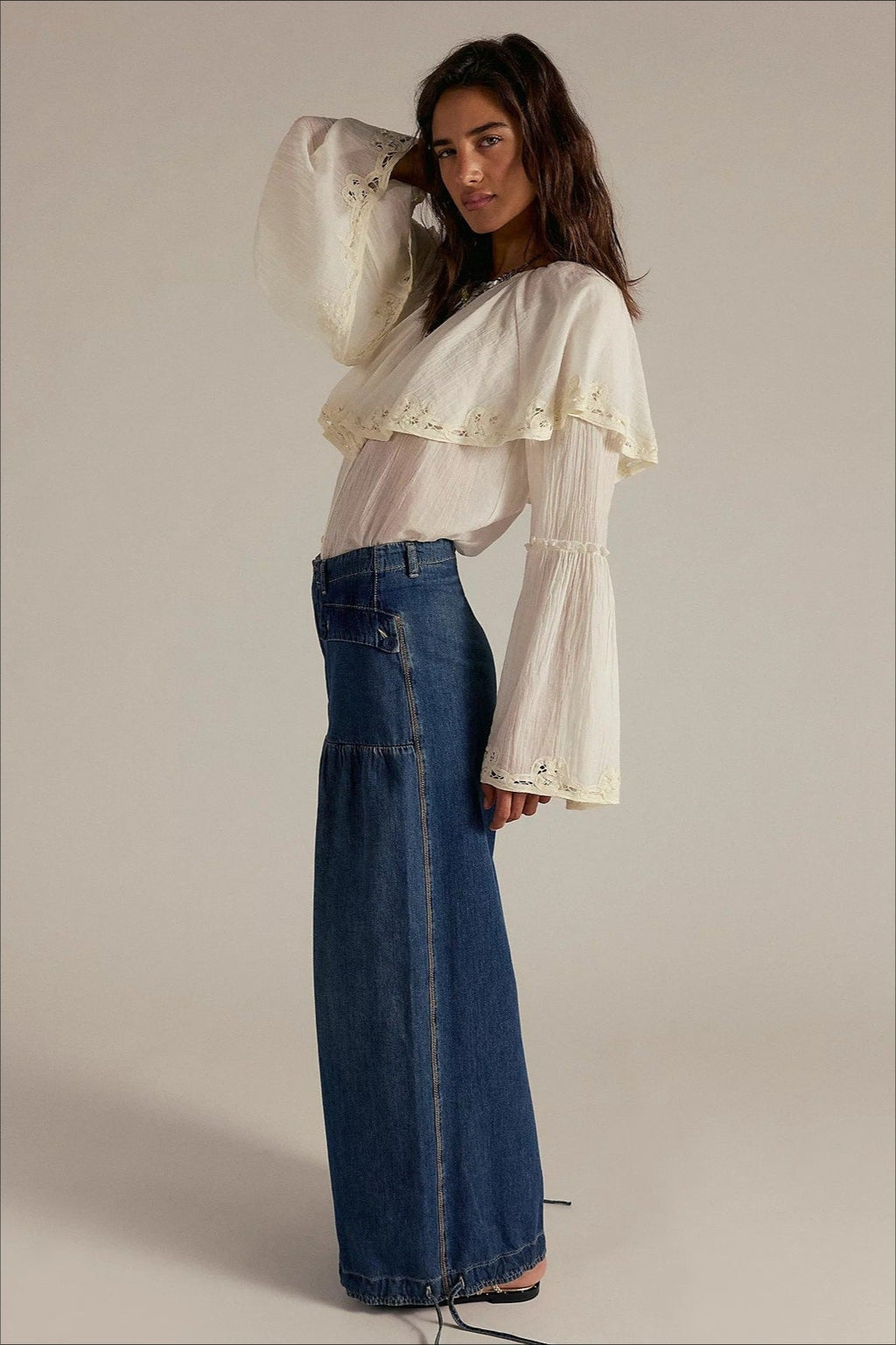 Ruched Mid Rise Wide Leg Jeans image 2
