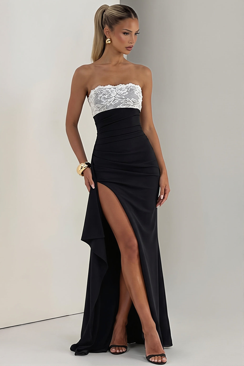 Chic Lace Trim Strapless Bodycon Slit Maxi Dress image 3