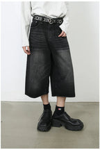 Vintage Y2K Loose Cropped Jeans image 6