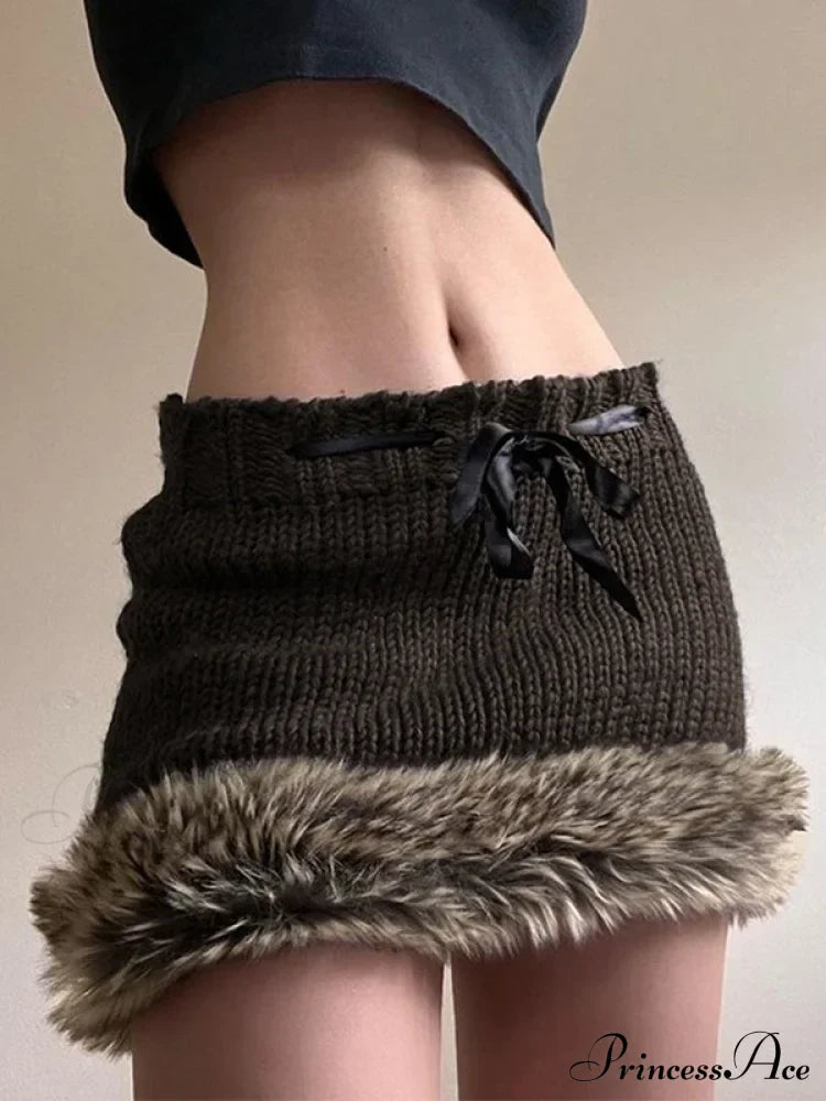 Slim Fit Frayed Hem Brown Mini Skirt image 3
