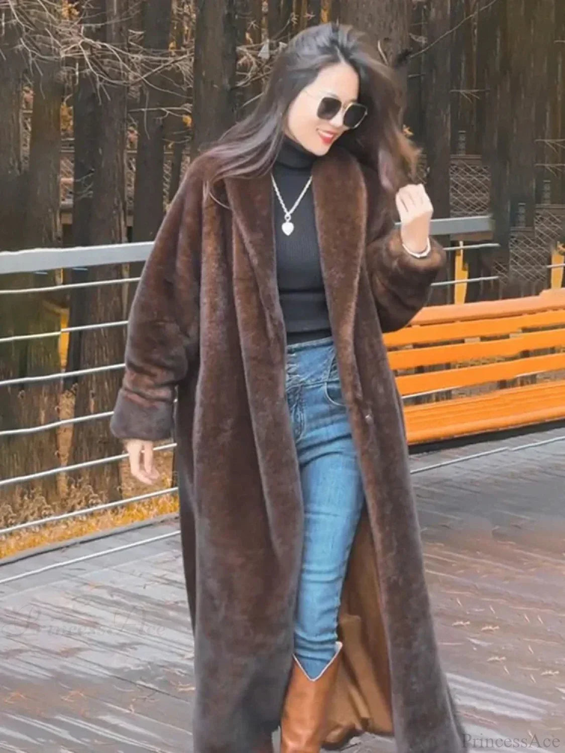 Faux Fur Lapel Plush Imitation Mink Overcoat image 4