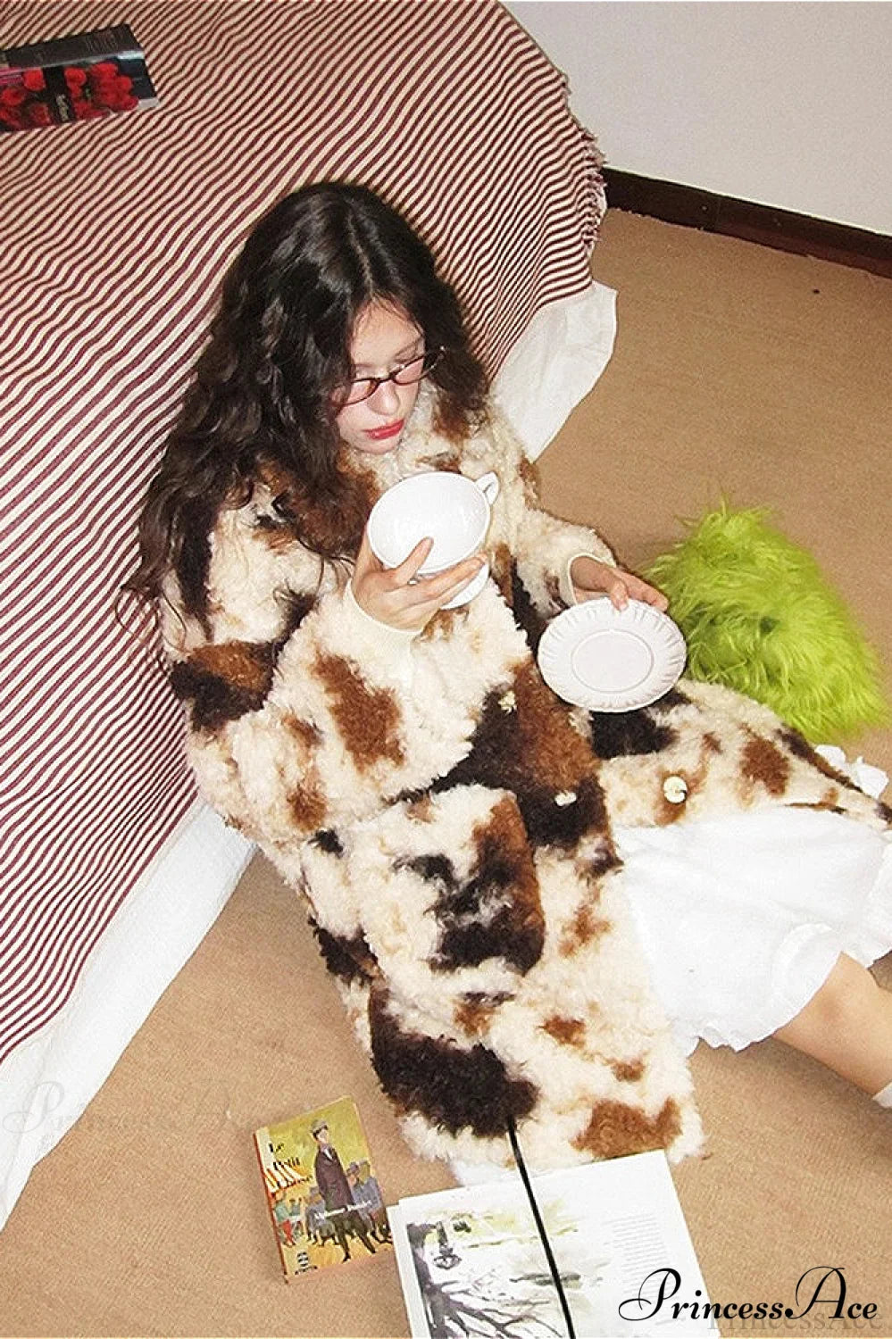 Faux Fur Long Minimalist Coat image 3