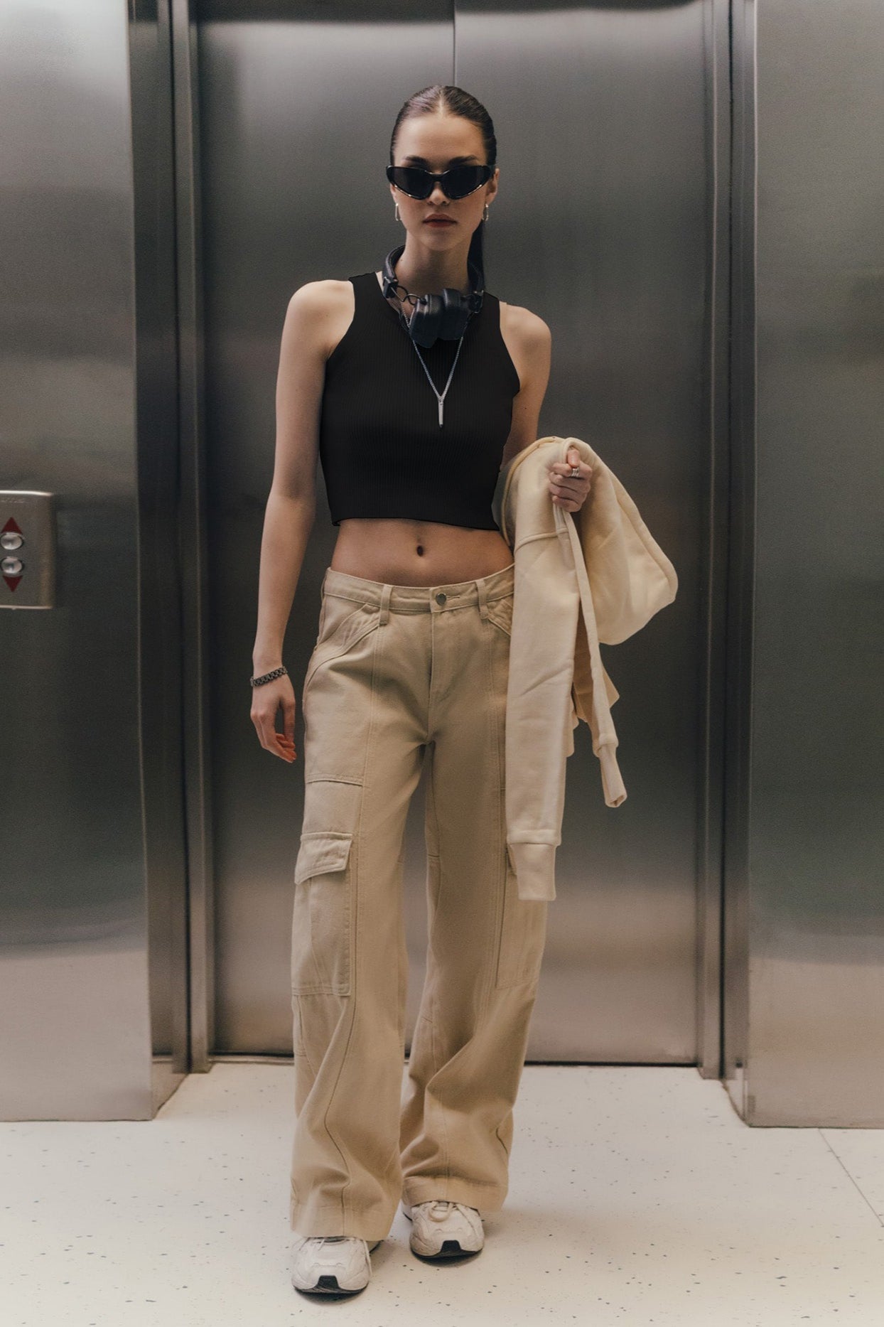 Solid Cropped Knit Top image 5