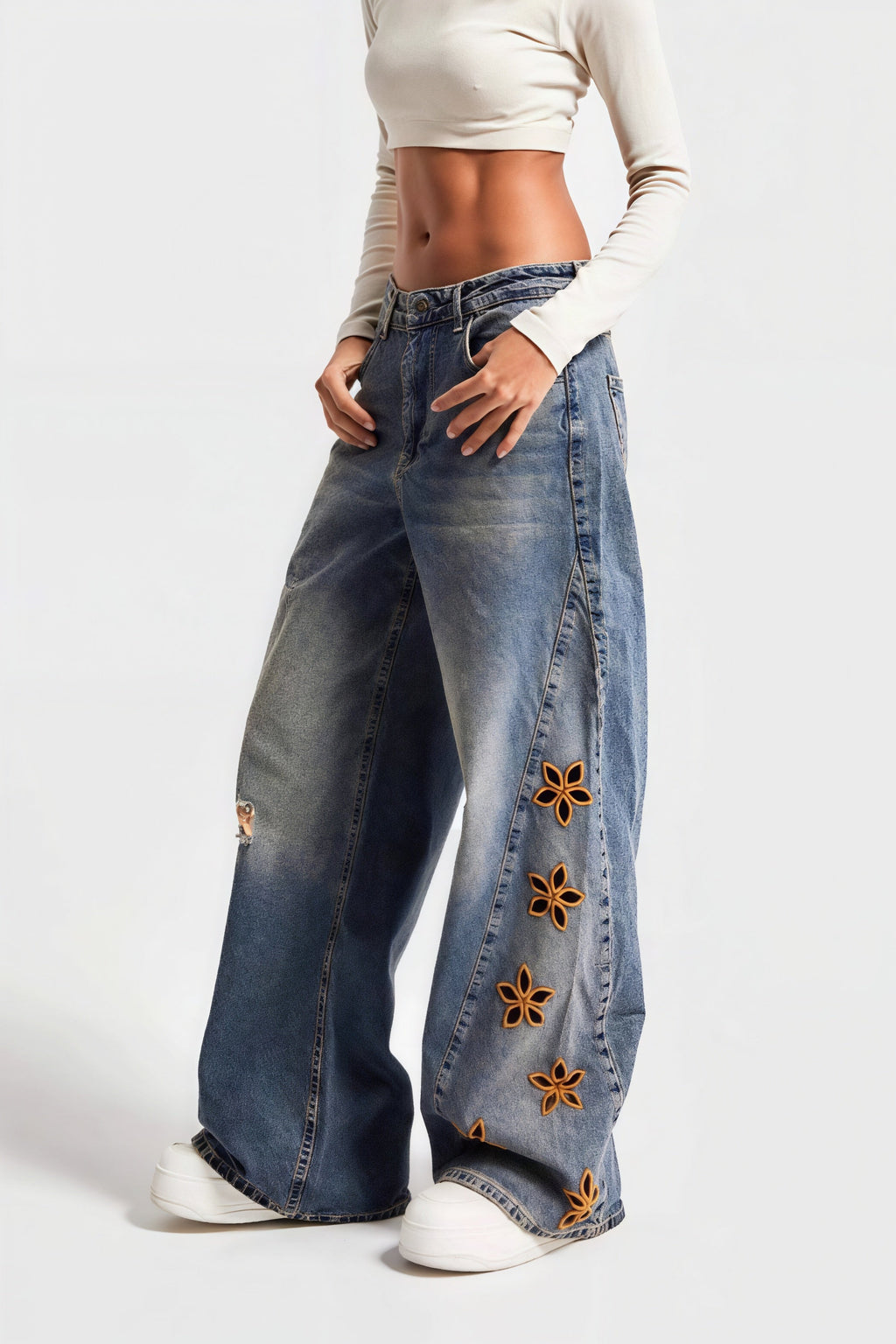 Floral Embroidered High Waist Jeans image 2