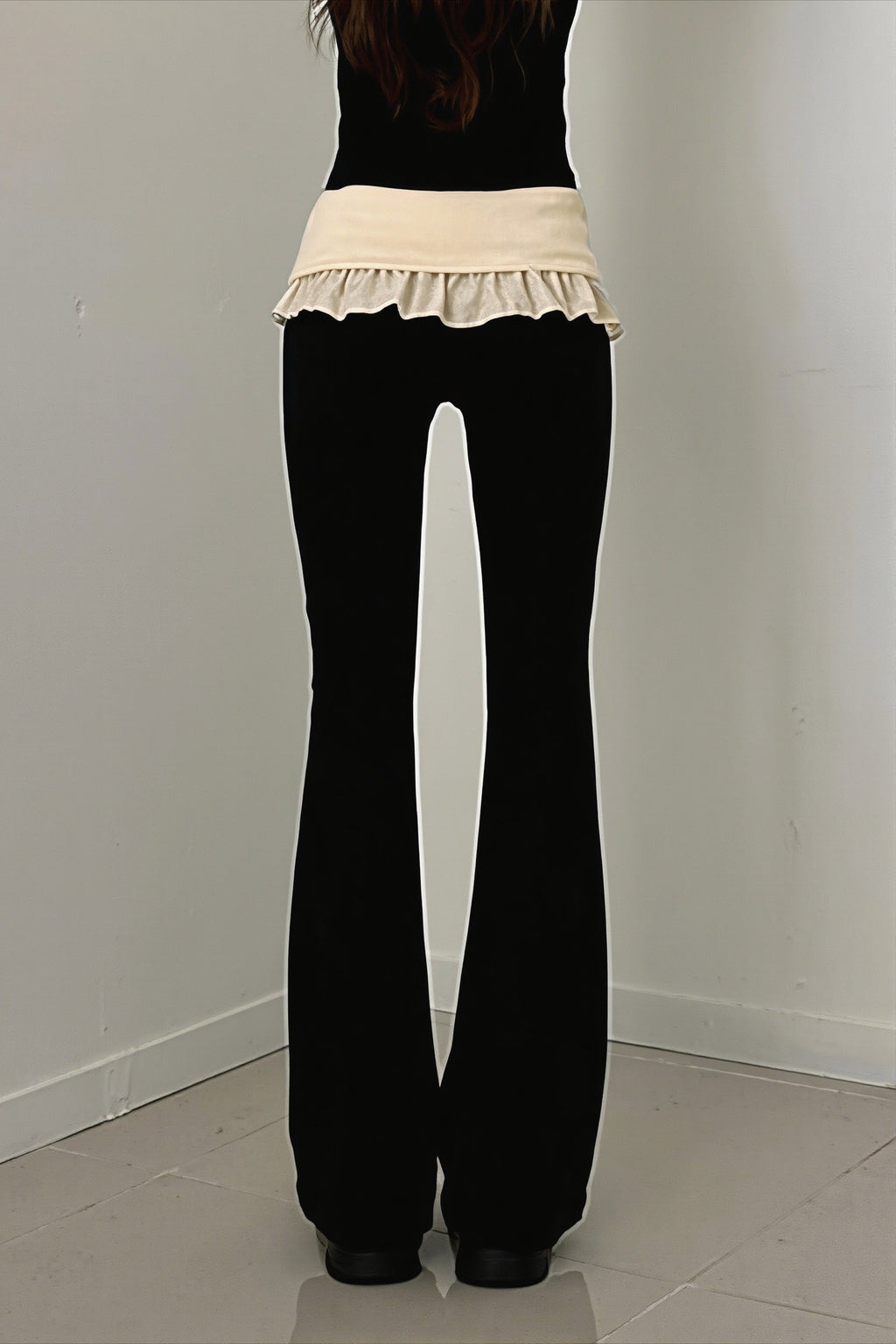 Ruffle Fold Waist Knit Flared Pants image 4
