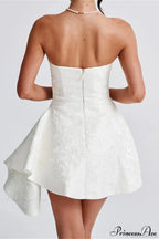 Fitted Strapless Chic Party Dress image 4