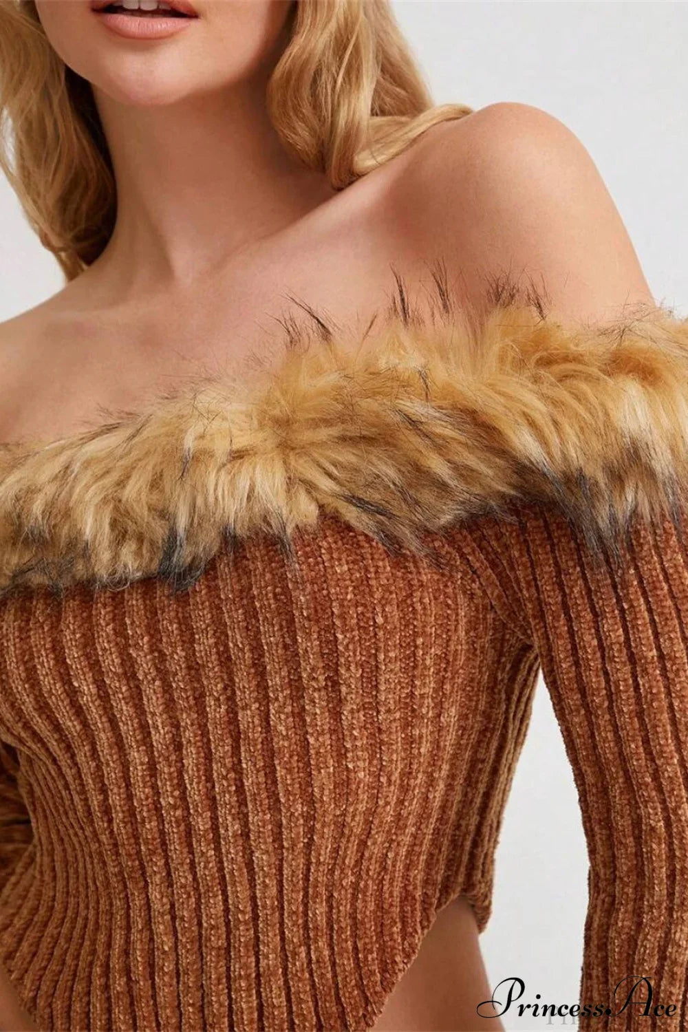 Fleece Collar Knit Off Shoulder Irregular Crop Top image 4