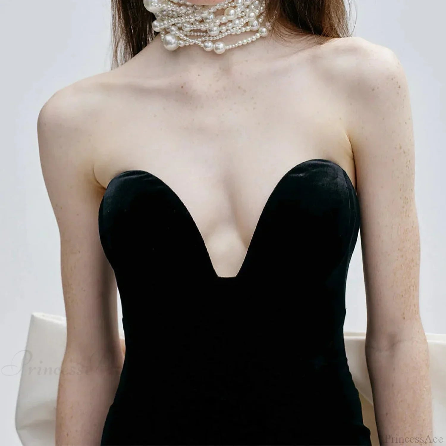Floor-Length Backless Sequin Prom Dress image 2