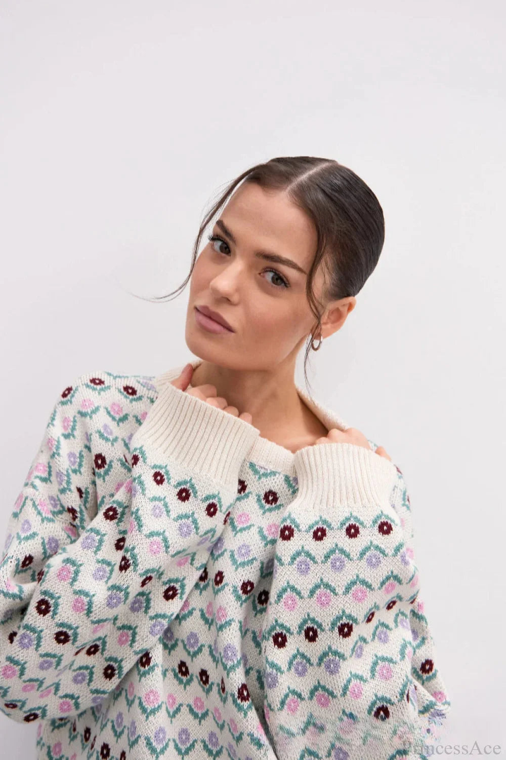 Floral Jacquard Crew Neck Knit Sweater image 4