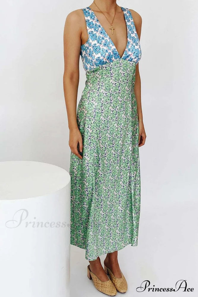 Floral Print V Neck Dress with Contrast Detail and Tie-back image 9