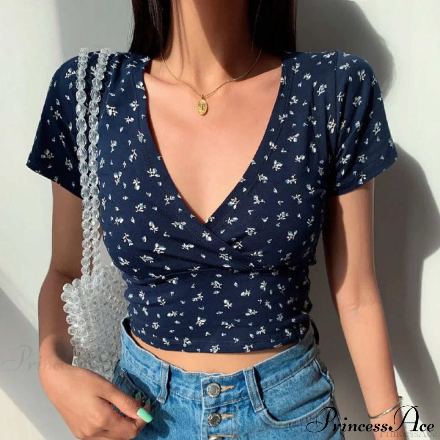 French Retro Floral V-neck Short-sleeved T-shirt image 3