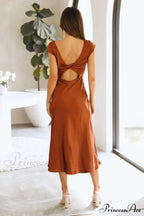Get In Formation Charming Satin Midi Dress image 4