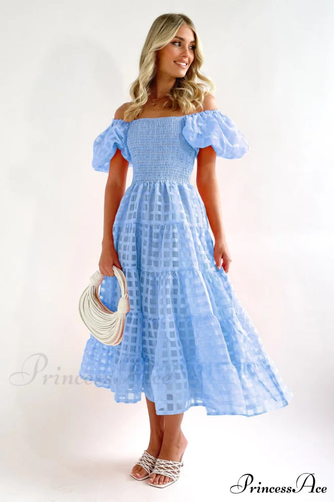 Gin Elegant Midi Dress image 11