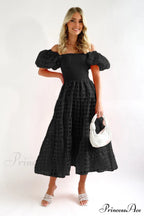 Gin Elegant Midi Dress image 7