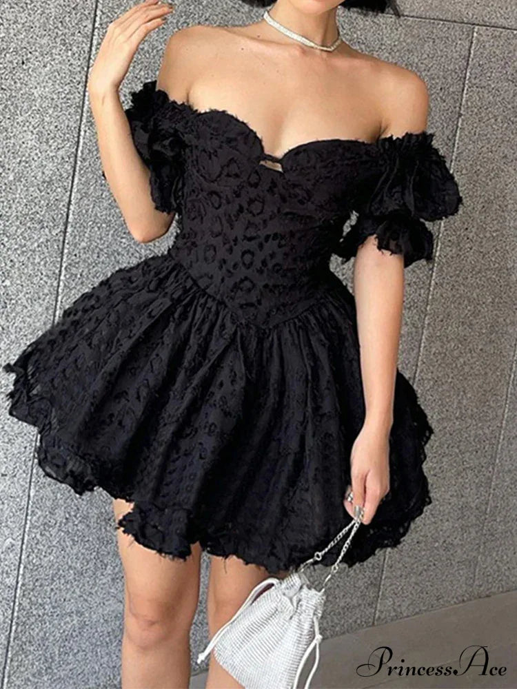 Gothic Lolita Women's Vintage High Waist Black Ball Gown Goth Puff Sleeve V-neck Dress image 3