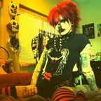 Gothic Printed Cropped Vintage T-shirt image 4