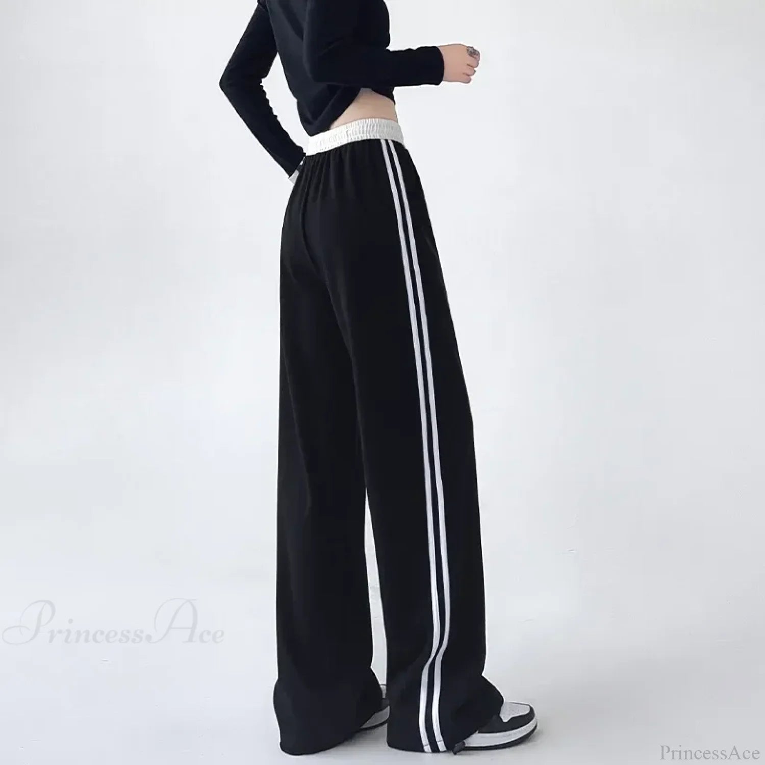 Gray Striped Casual Sweatpants Pants image 5