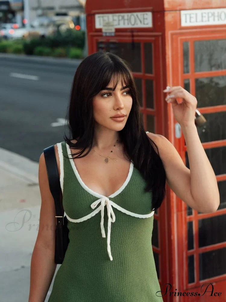Green Contrast Seam Charming V-neck Knit Mini Dress image 2