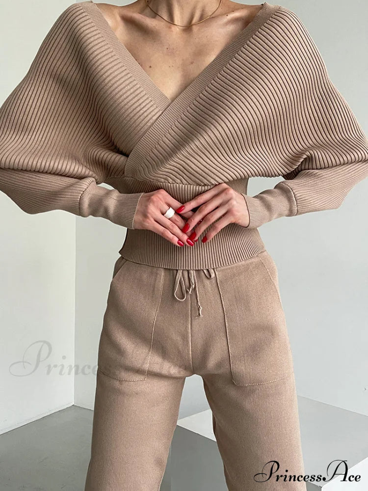 HALA Elegant KNITTED SET image 2