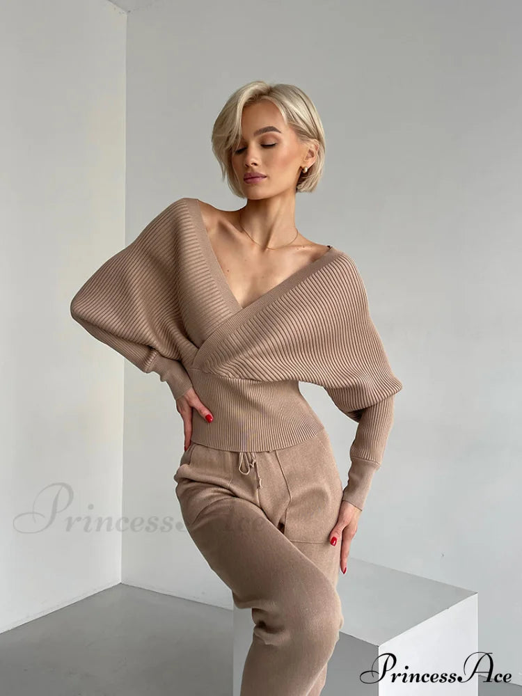 HALA Elegant KNITTED SET image 4