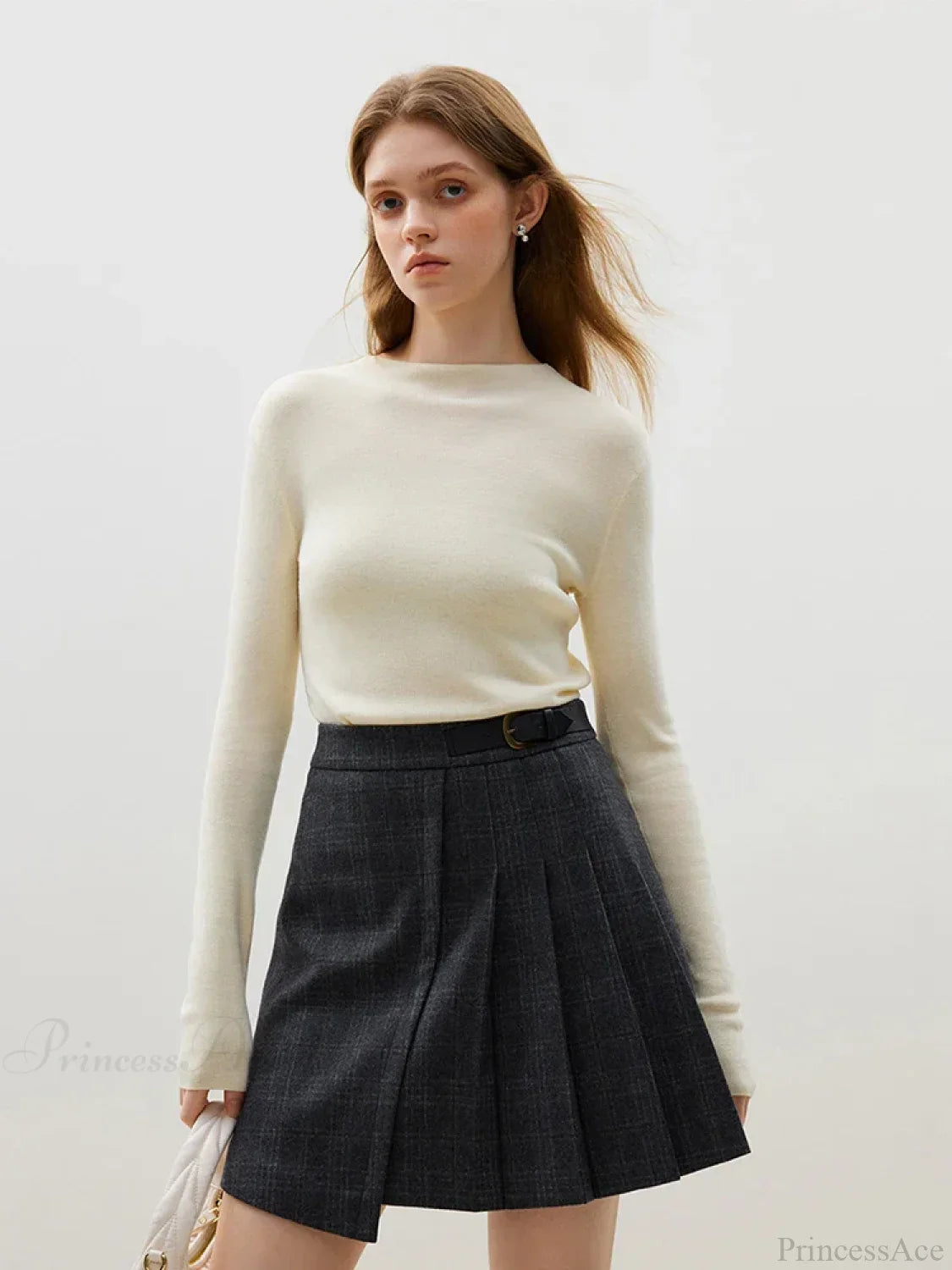 Half Turtleneck Soft Gentle Comfortable Sweater image 9